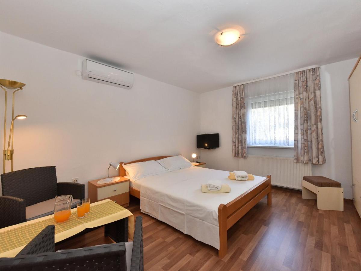 Traditional Apartment In Zadar With Garden Extérieur photo
